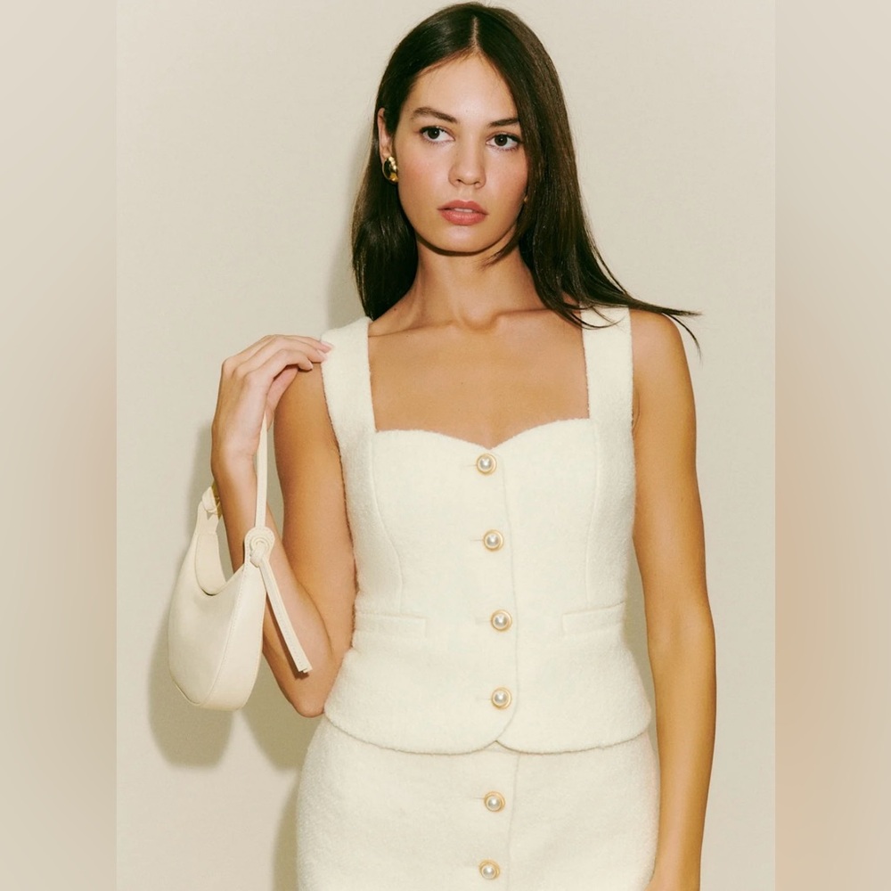 NWOT Reformation Amora Top in Ivory